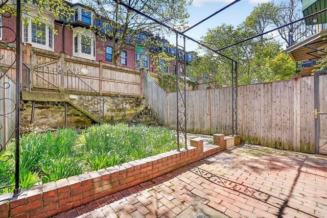 110 Appleton St, Boston, MA 02116