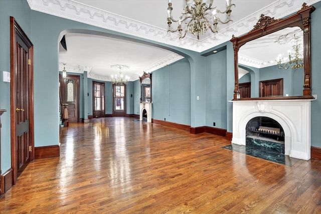 110 Appleton St, Boston, MA 02116