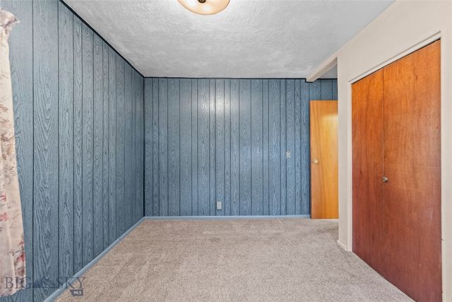 230 S G Street, Livingston, MT 59047