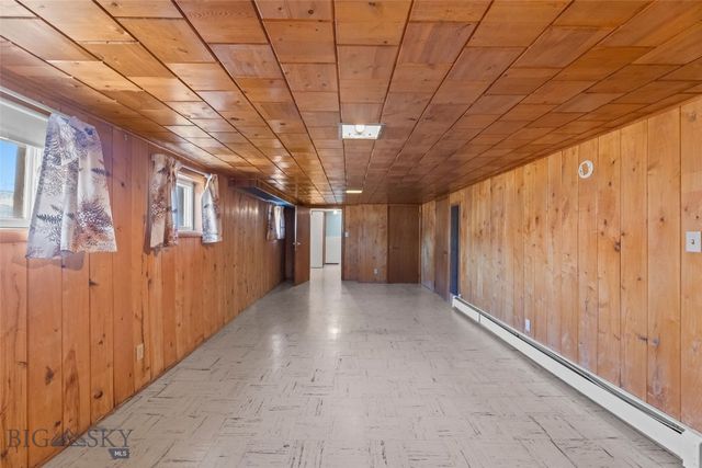 230 S G Street, Livingston, MT 59047