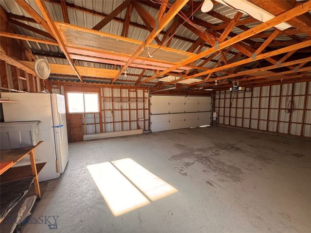 230 S G Street, Livingston, MT 59047