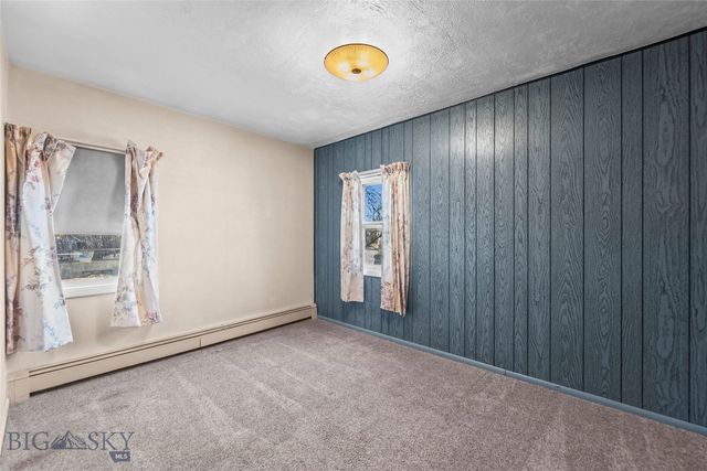 230 S G Street, Livingston, MT 59047