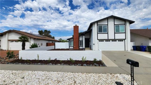 1810 Manzanita Court, Vista, CA 92083