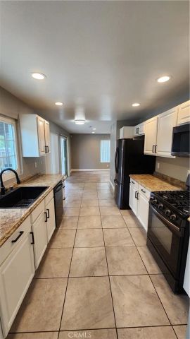 1810 Manzanita Court, Vista, CA 92083