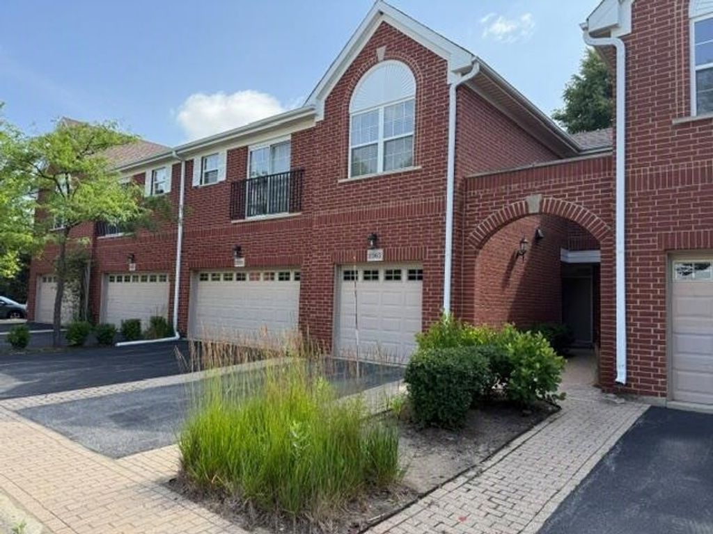 2359 Chelsea Road, Northbrook, IL 60062 — exterior