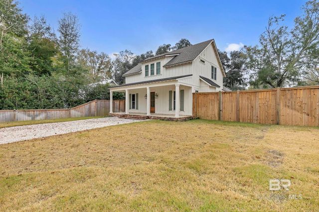 214 Seminole Avenue, Fairhope, AL 36532