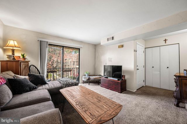 338-B SAYBROOK LN, Wallingford, PA 19086