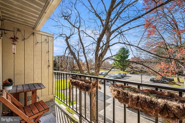 338-B SAYBROOK LN, Wallingford, PA 19086