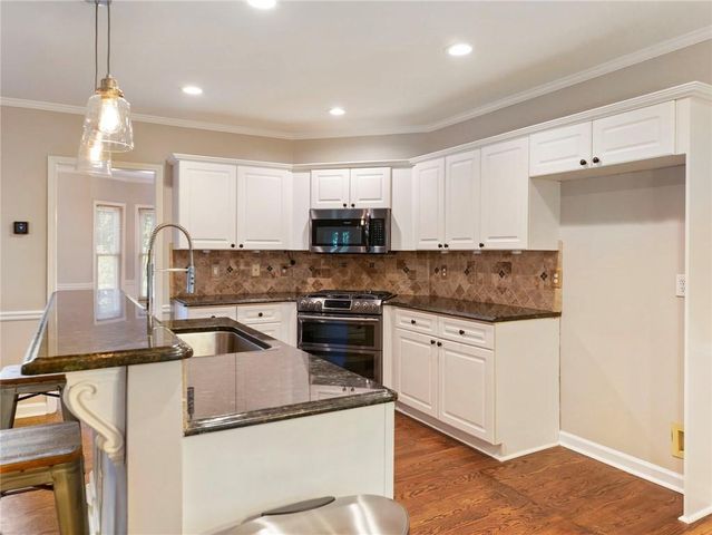 2462 Kaley Walk NW, Kennesaw, GA 30152