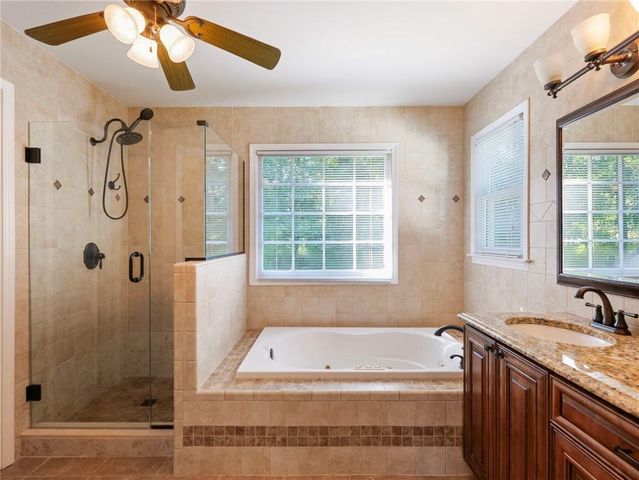 2462 Kaley Walk NW, Kennesaw, GA 30152