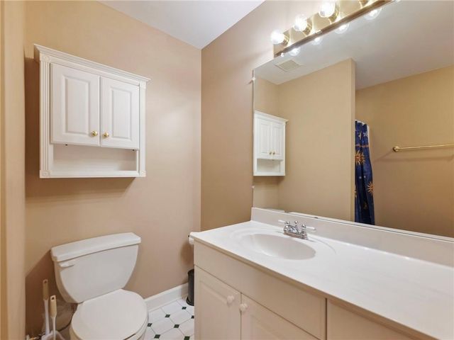 2462 Kaley Walk NW, Kennesaw, GA 30152