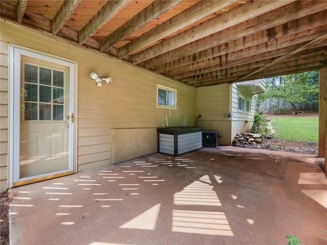 2462 Kaley Walk NW, Kennesaw, GA 30152