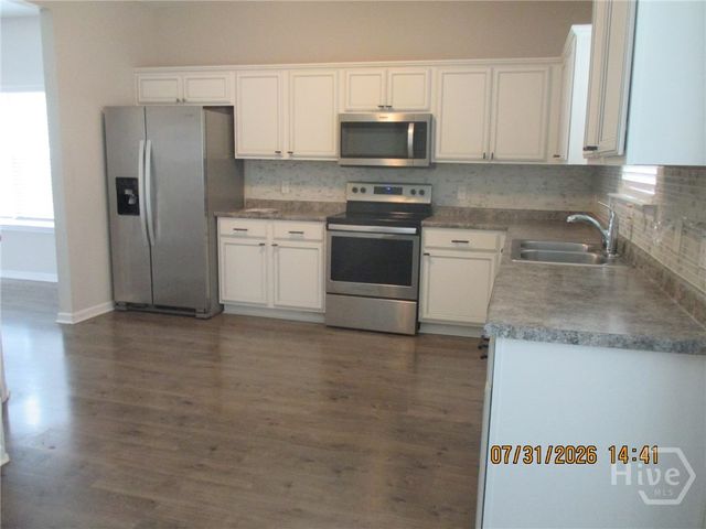 1252 Evergreen Trail, Hinesville, GA 31313