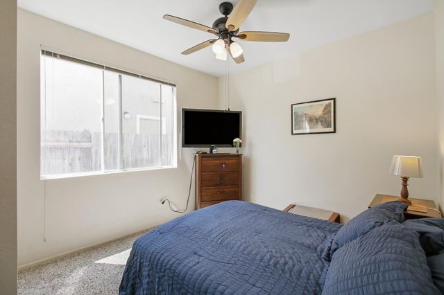 11568 Pyrites Ct, Gold River, CA 95670