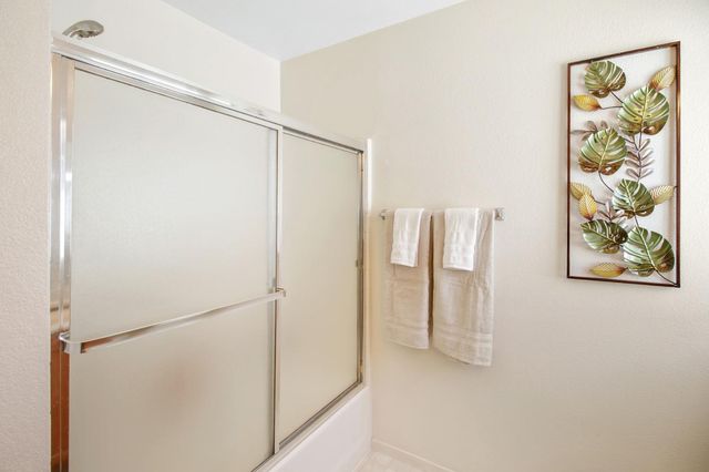 11568 Pyrites Ct, Gold River, CA 95670