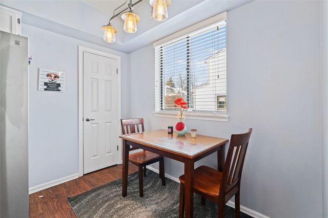 1557 Pinehurst, Upper St Clair, PA 15241