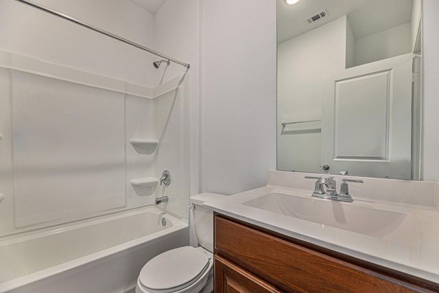 235 Pine Cavern Drive, Conroe, TX 77378