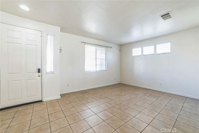 13279 Kootenay, Victorville, CA 92395