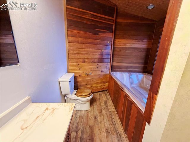 550 Upper Vista Road, Manitou Springs, CO 80829