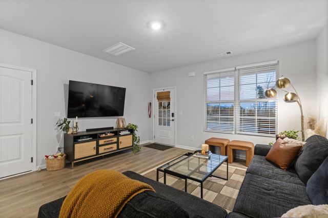 470 Waterfowl Way, Lebanon, TN 37090