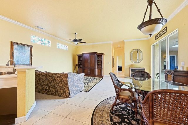 10521 SW Westlawn Boulevard N, Port St. Lucie, FL 34987