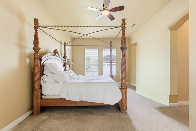 10521 SW Westlawn Boulevard N, Port St. Lucie, FL 34987