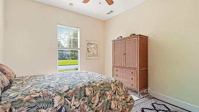 10521 SW Westlawn Boulevard N, Port St. Lucie, FL 34987