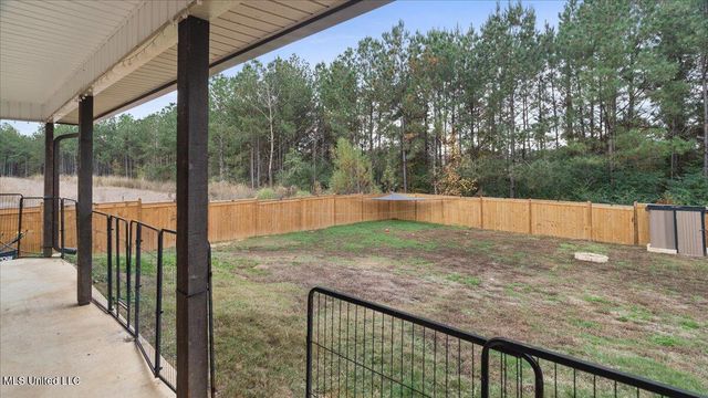 640 Statesman Drive, Byram, MS 39272