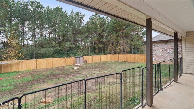 640 Statesman Drive, Byram, MS 39272