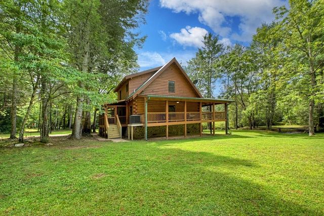 656 Newberry Drive, Ellijay, GA 30536