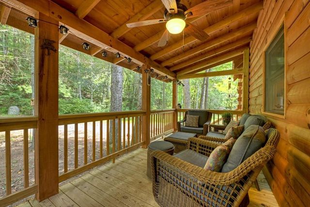 656 Newberry Drive, Ellijay, GA 30536