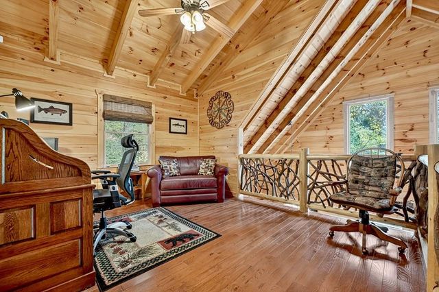 656 Newberry Drive, Ellijay, GA 30536