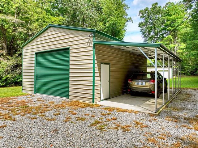 656 Newberry Drive, Ellijay, GA 30536