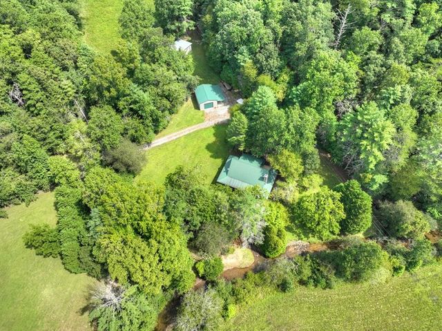 656 Newberry Drive, Ellijay, GA 30536