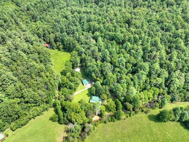 656 Newberry Drive, Ellijay, GA 30536