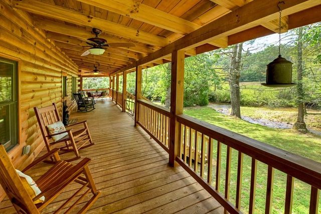 656 Newberry Drive, Ellijay, GA 30536