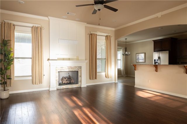 5807 Knotty Pine Road, Bentonville, AR 72713