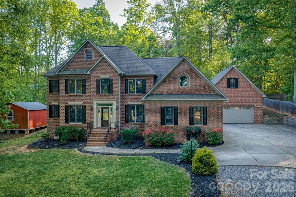 623 Normandy Road, Mooresville, NC 28117