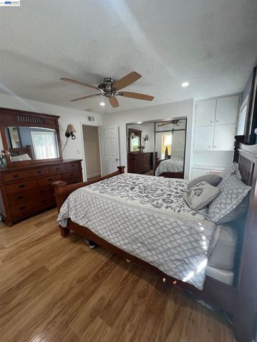 8499 Bandon Dr, Dublin, CA 94568