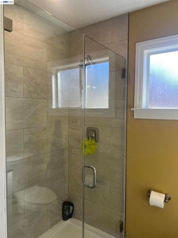 8499 Bandon Dr, Dublin, CA 94568
