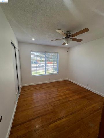 8499 Bandon Dr, Dublin, CA 94568