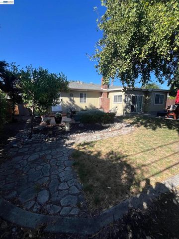8499 Bandon Dr, Dublin, CA 94568
