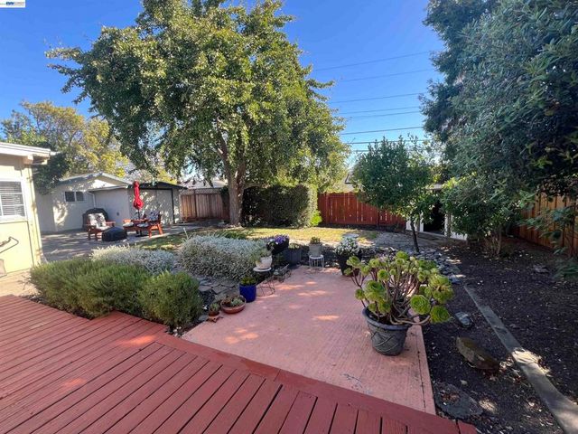 8499 Bandon Dr, Dublin, CA 94568