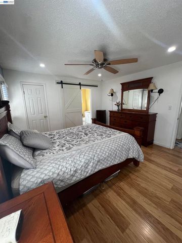 8499 Bandon Dr, Dublin, CA 94568