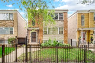 5567 W Gladys Avenue, Chicago, IL 60644