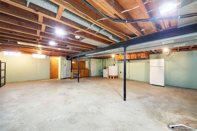 32623 Joy Road, Westland, MI 48185