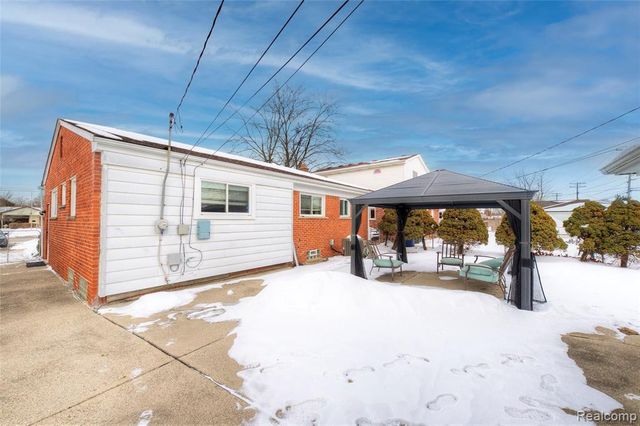 32623 Joy Road, Westland, MI 48185