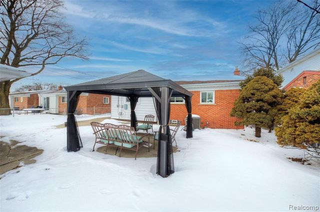 32623 Joy Road, Westland, MI 48185