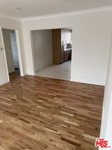 947 S Bedford Street, Los Angeles, CA 90035