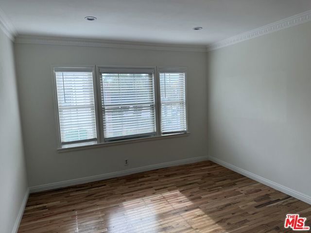 947 S Bedford Street, Los Angeles, CA 90035